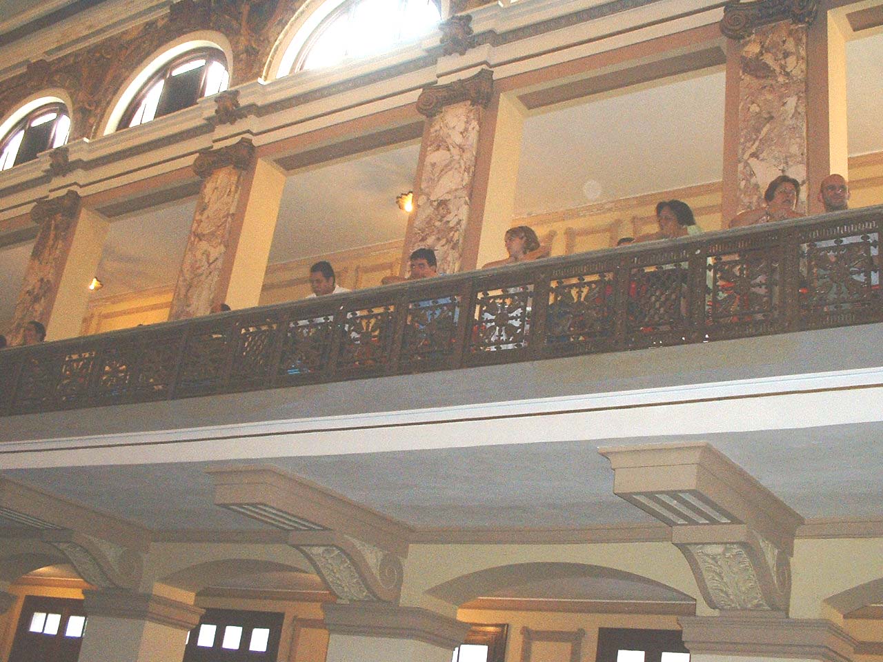 Balcones del Aula Magna. Dar Clic para ampliar la Foto