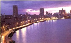 Malecón (Centro Habana). Clicate per Vedere i Dettagli