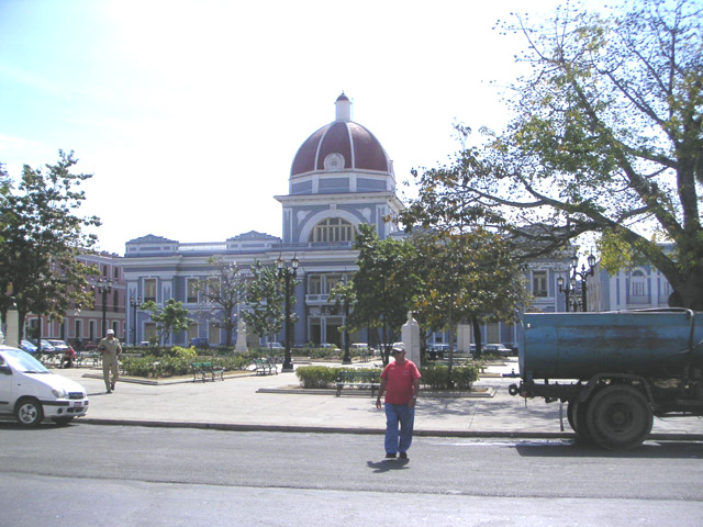 Antiguo Ayuntamiento- Click to enlarge -