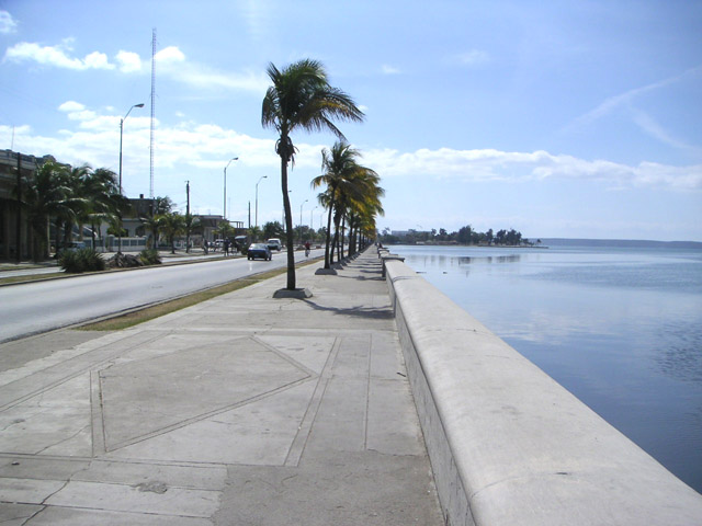 Malecon of Punta Gorda. Click for enlarge