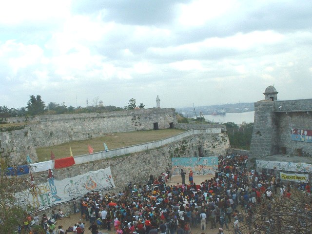 Actividad para niños en una zona de la Fortaleza