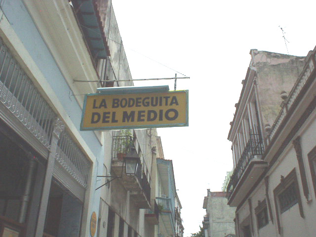 Ristorante-Bar La Bodeguita del Medio (Habana Vieja). Clicate per Vedere i Dettagli