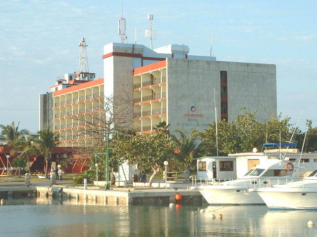 Hotel "El Viejo y el Mar" Marina Hemigway". Dar Clic para ampliar la Foto