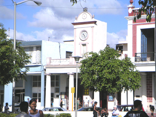 Holguín Stadt Sehenswürdigkeiten. Klicken für Details sehen